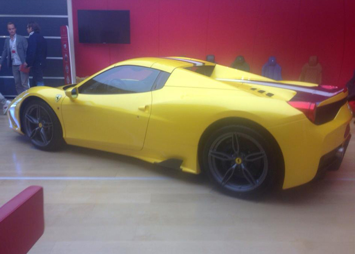 فيراري 458 سبايدر سبيشال الجديدة القادمة تم تصويرها Ferrari 458 Speciale Spider 4