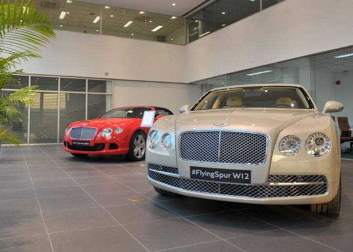 شركة بنتلي تفتتح أول صالة عرض لسياراتها في جمهورية فيتنام الاشتراكية Bentley Motors 3