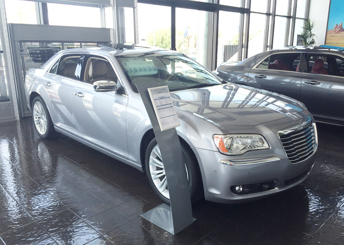 كرايسلر 2015 بالتطويرات الجديدة "صور ومواصفات واسعار وفيديو" Chrysler 300C & SRT 8