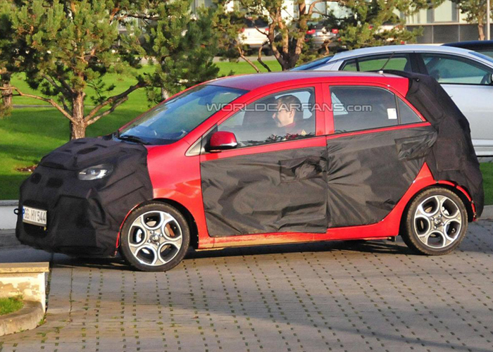 كيا بيكانتو 2015 بالتعديلات الجديدة تظهر خلال اختبارها في كوريا الجنوبية Kia Picanto 4