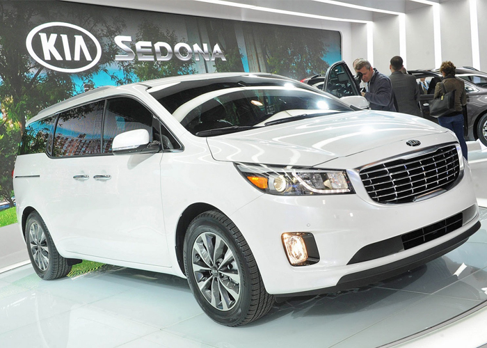 كيا سيدونا 2015 "كرنفال" تكشف نفسها رسمياً في نيويورك صور ومواصفات Kia Sedona 4