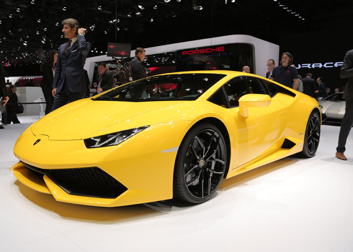 لامبورجيني هوراكان الأسطورة الجديدة تظهر اخيراً رسمياً Lamborghini Huracan 3