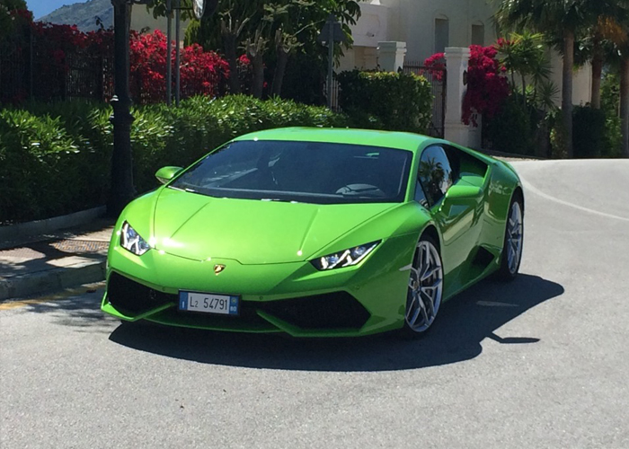 لامبورجيني هوراكان LP610-4 برأس “السرعوف” في صور وفيديو Lamborghini Huracán