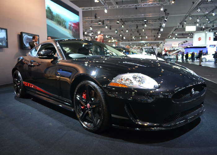 عرض النسخة الوحيدة في العالم من جاكوار جاغ للبيع بسعر خيالي Jaguar BlackJag 4