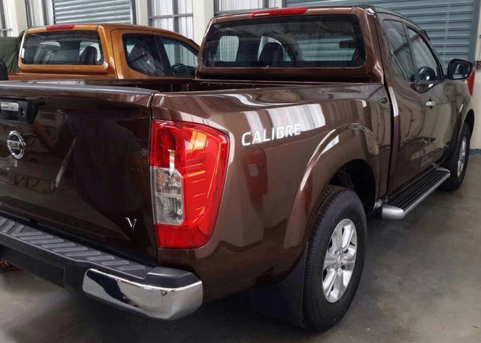 تسريب اول صور لسيارة نيسان نافارا 2015 الجديدة القادمة Nissan Navara