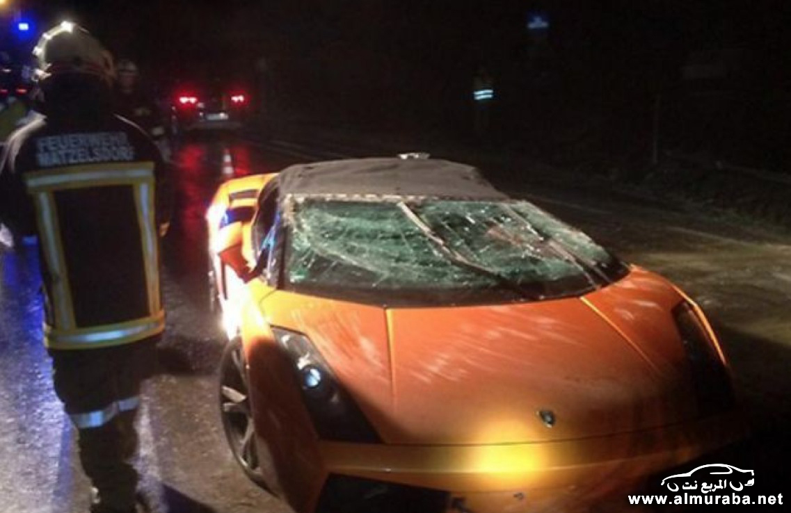 lamborghini-gallardo-flips-over-during-mechanics-joyride_1