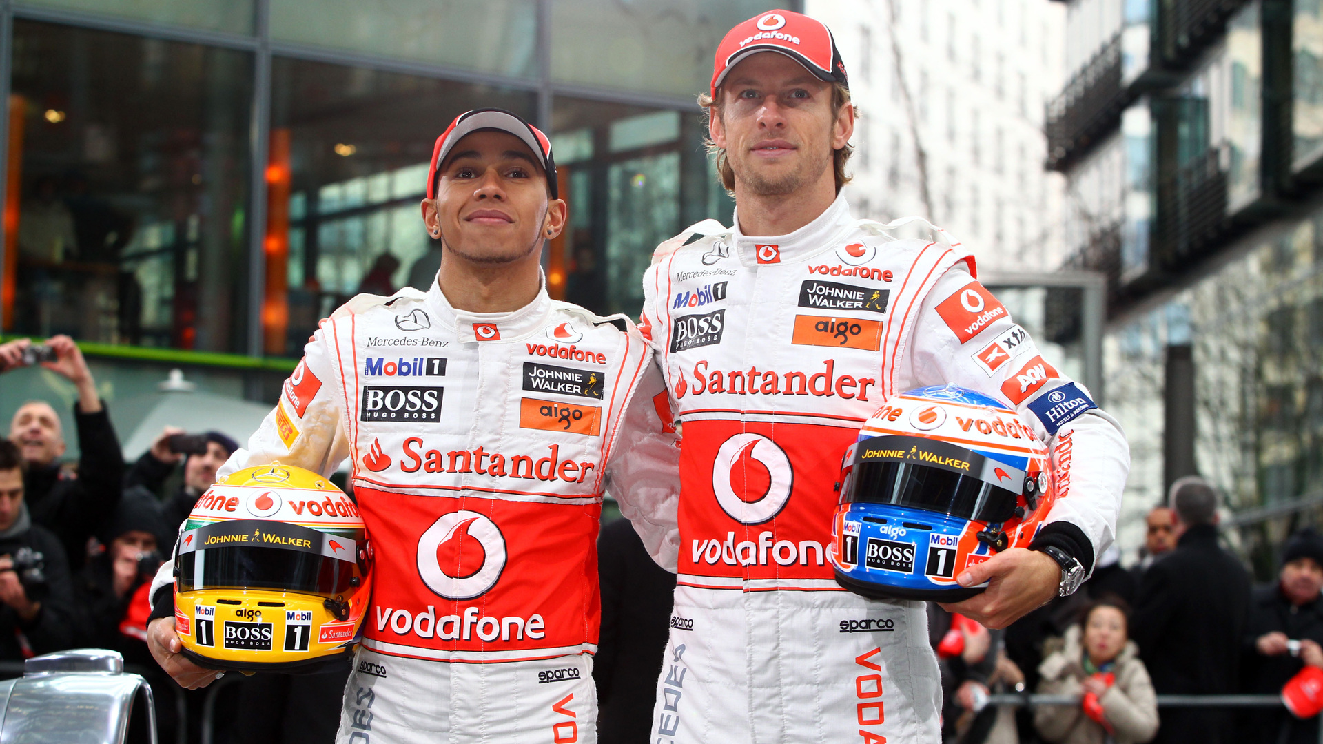 men-jenson-button-button-lewis-hamilton-lewis-carl-davidson-hamilton-drivers-formula-1_1920x1080_sc